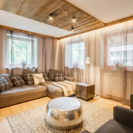 Family Chalet Karwendel シャルニッツ
