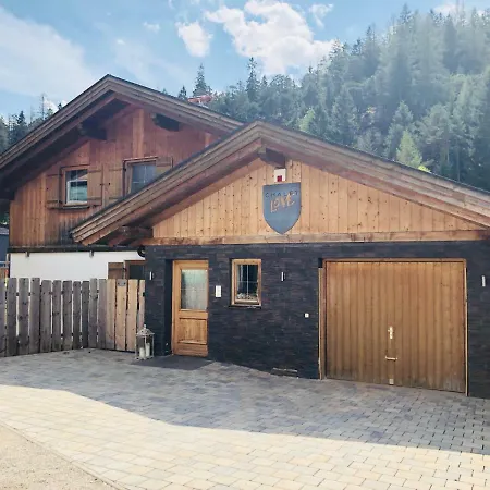 Family Chalet Karwendel 펜션 샤르니츠