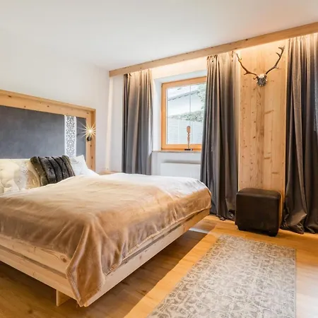 Family Chalet Karwendel 度假居 *